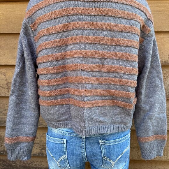 Mystree Womens Wide Cropped Striped Sweater Size S Gray & Copper Long Sleeves Kn - Picture 8 of 9